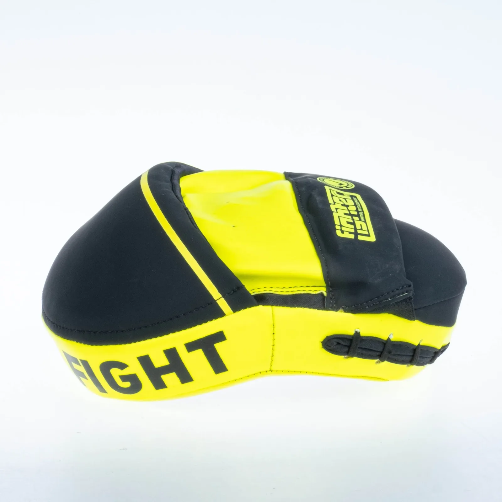 Lapy - Fighter - Oval Shield Pro
