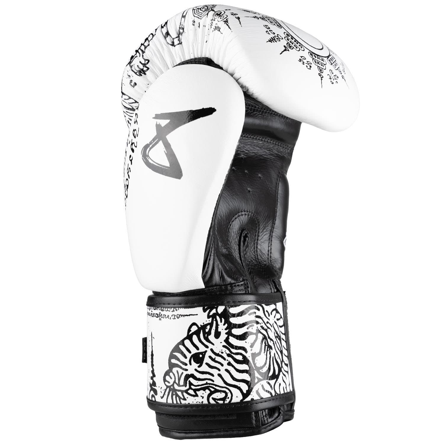 Boxerské rukavice - 8 WEAPONS - Sak Yant Tiger
